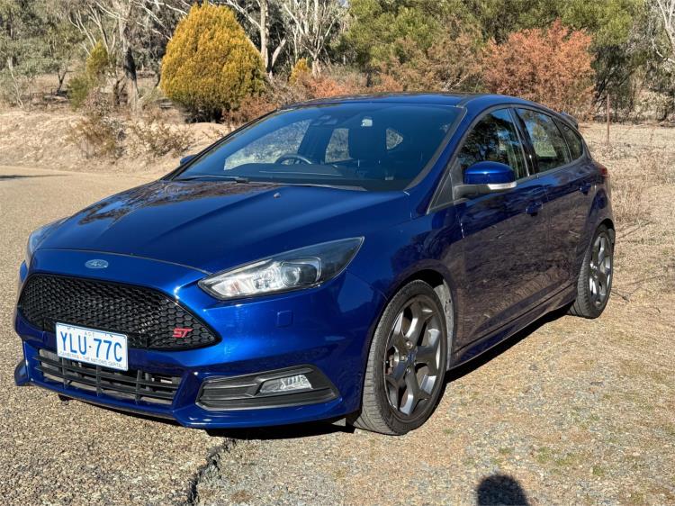 2015 FORD FOCUS 5D HATCHBACK ST LZ