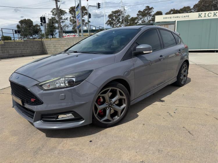 2017 FORD FOCUS 5D HATCHBACK ST2 LZ