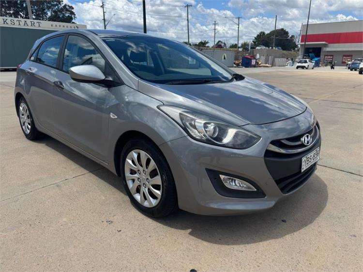 2014 HYUNDAI i30 5D HATCHBACK ACTIVE GD MY14