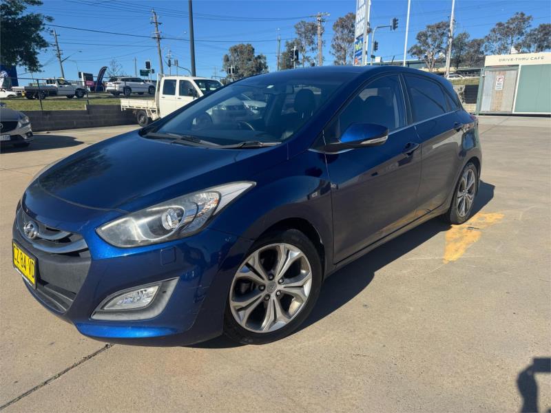 2012 HYUNDAI i30 5D HATCHBACK PREMIUM 1.6 CRDi GD