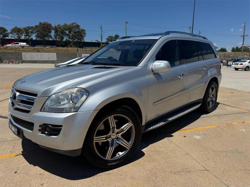 2009 MERCEDES-BENZ GL 4D WAGON 320CDI 164