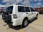 2011 MITSUBISHI PAJERO 4D WAGON GLX LWB (4x4) NT MY11