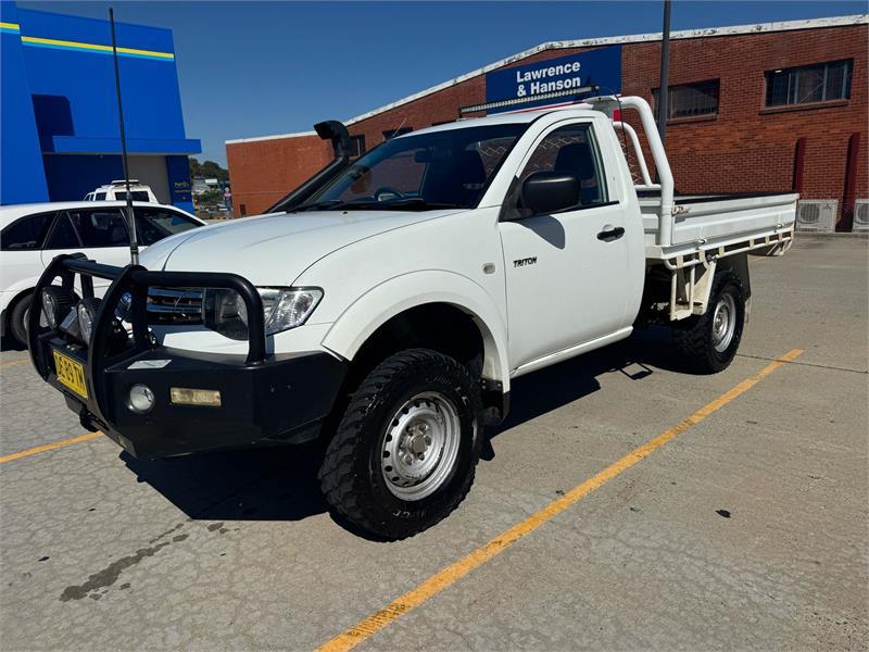 2013 MITSUBISHI TRITON C/CHAS GLX (4x4) MN MY13