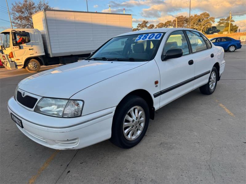 2001 TOYOTA AVALON 4D SEDAN CONQUEST MCX10R