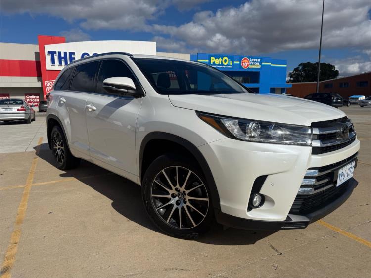 2019 TOYOTA KLUGER 4D WAGON GRANDE (4x2) GSU50R