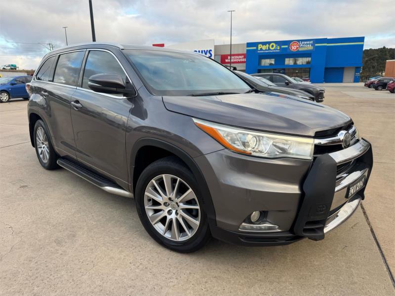 2014 TOYOTA KLUGER 4D WAGON GRANDE (4x4) GSU55R