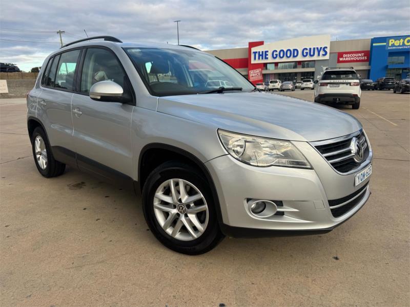 2011 VOLKSWAGEN TIGUAN 4D WAGON 125 TSI 5NC MY11
